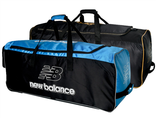 NEW BALANCE 600 WHEELIE CRICKET BAG