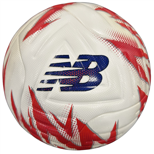 NEW BALANCE GEODESA MATCH FOOTBALL