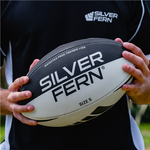 SILVER FERN SKILLS BALL & 1.1KG PASS TRAINER RUGBY BALL